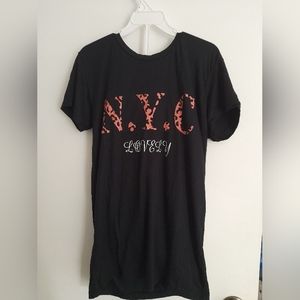NYC woman 2 set short and blouse size xl